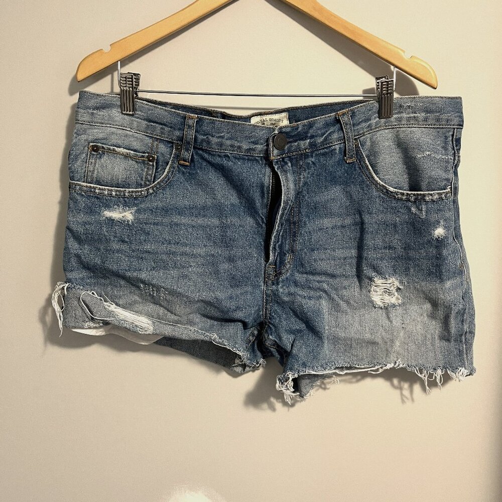 Aeropostale Denim Booty Shorts